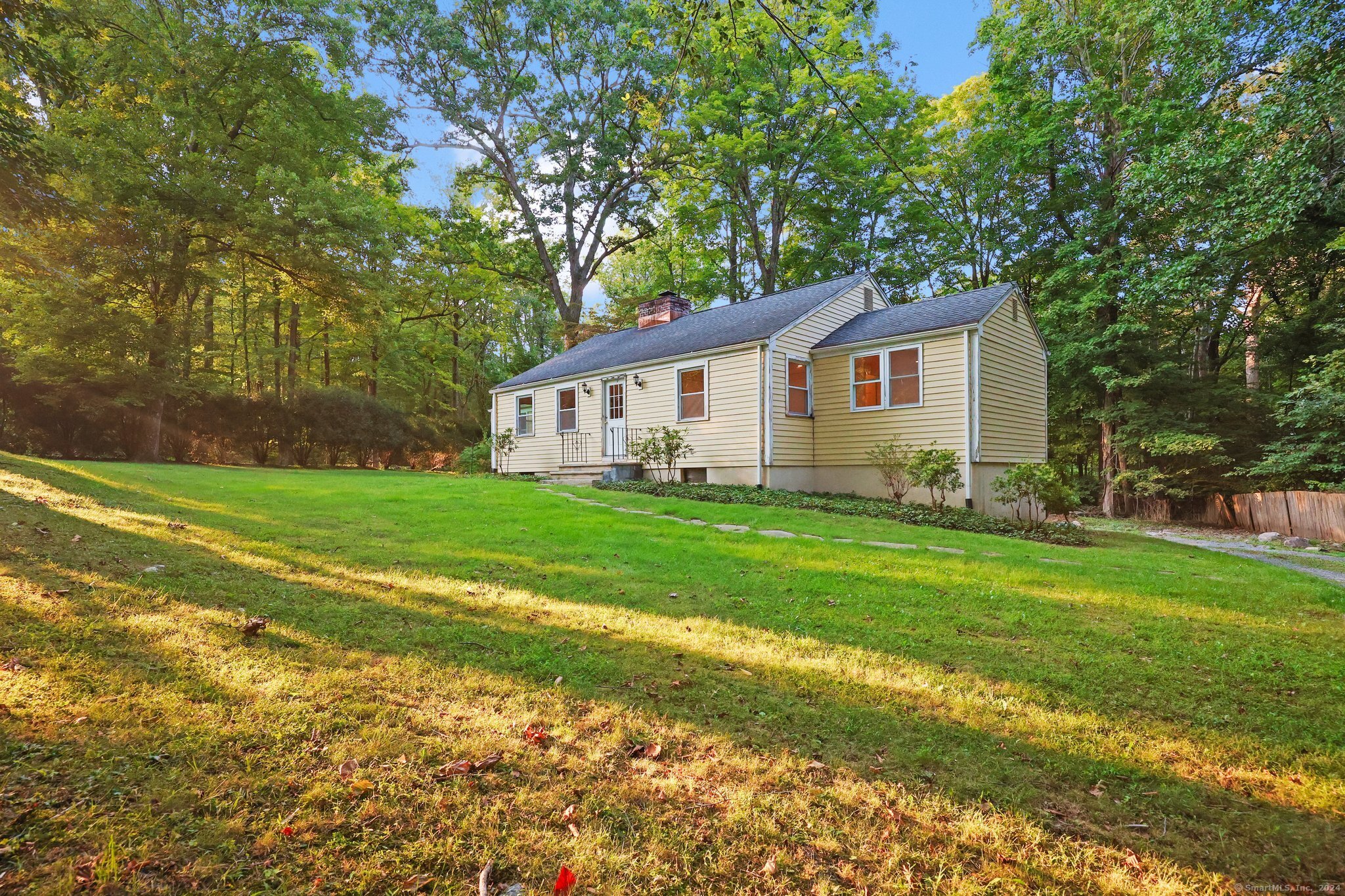 133 Jelliff Mill Road
