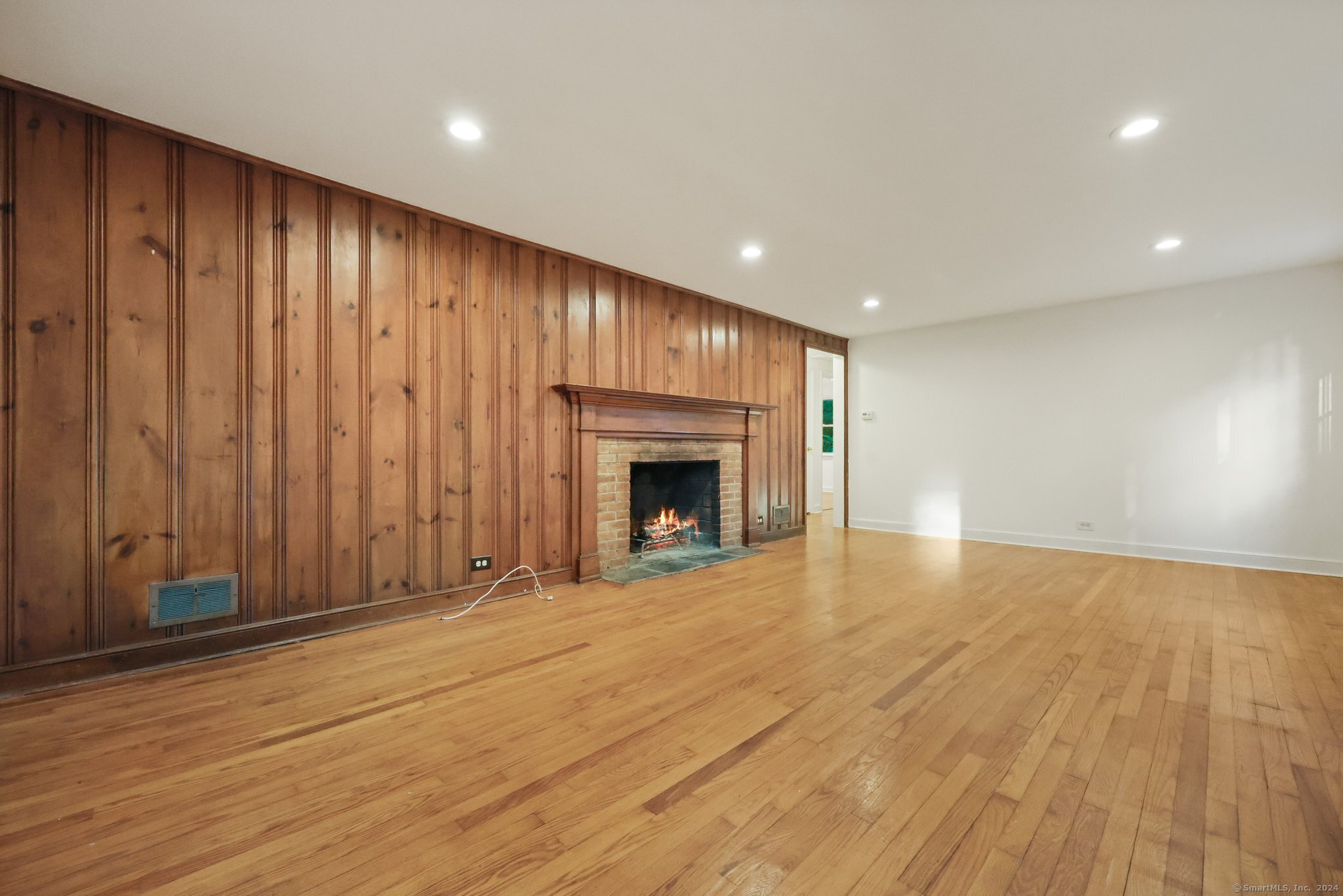 133 Jelliff Mill Road
