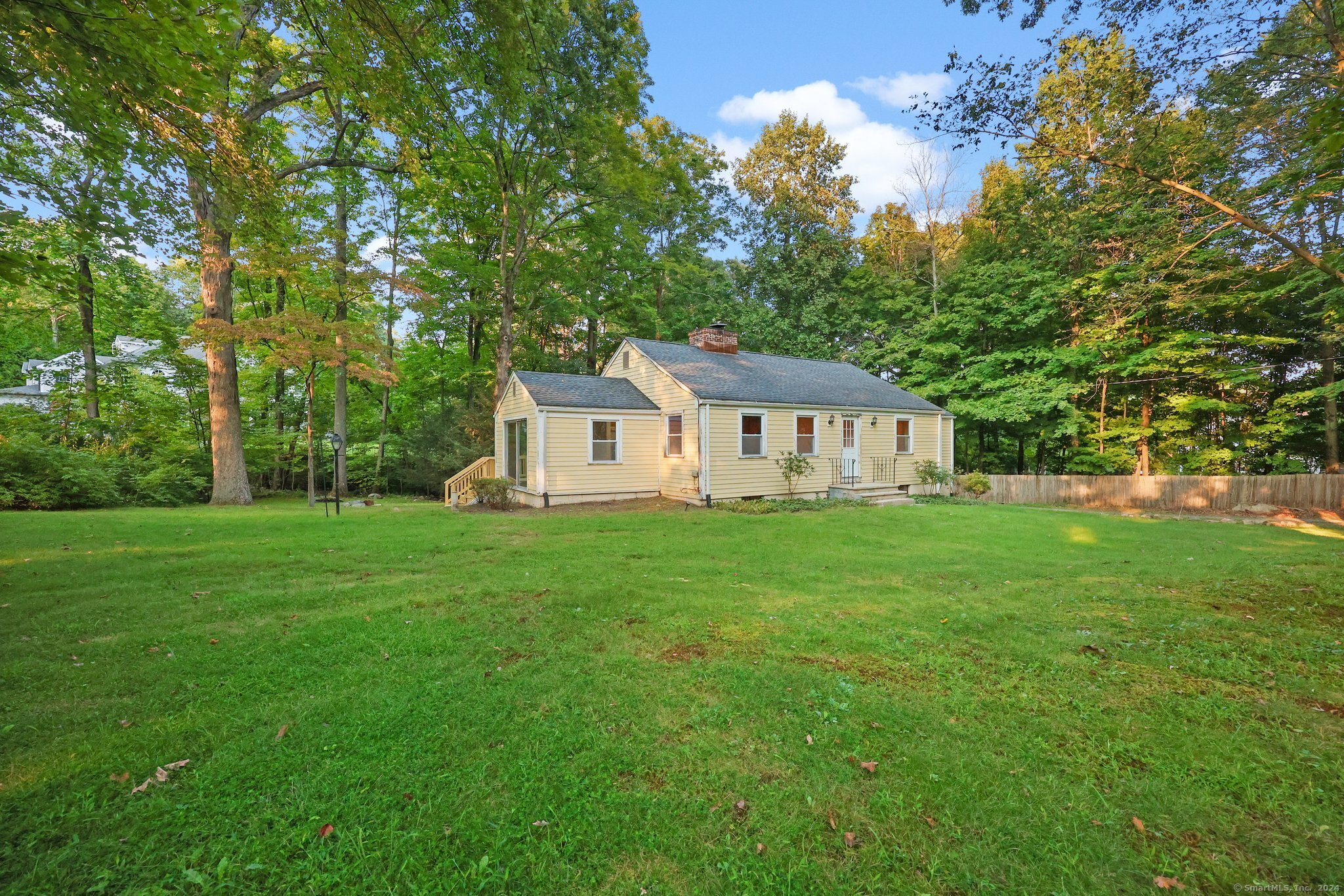 133 Jelliff Mill Road