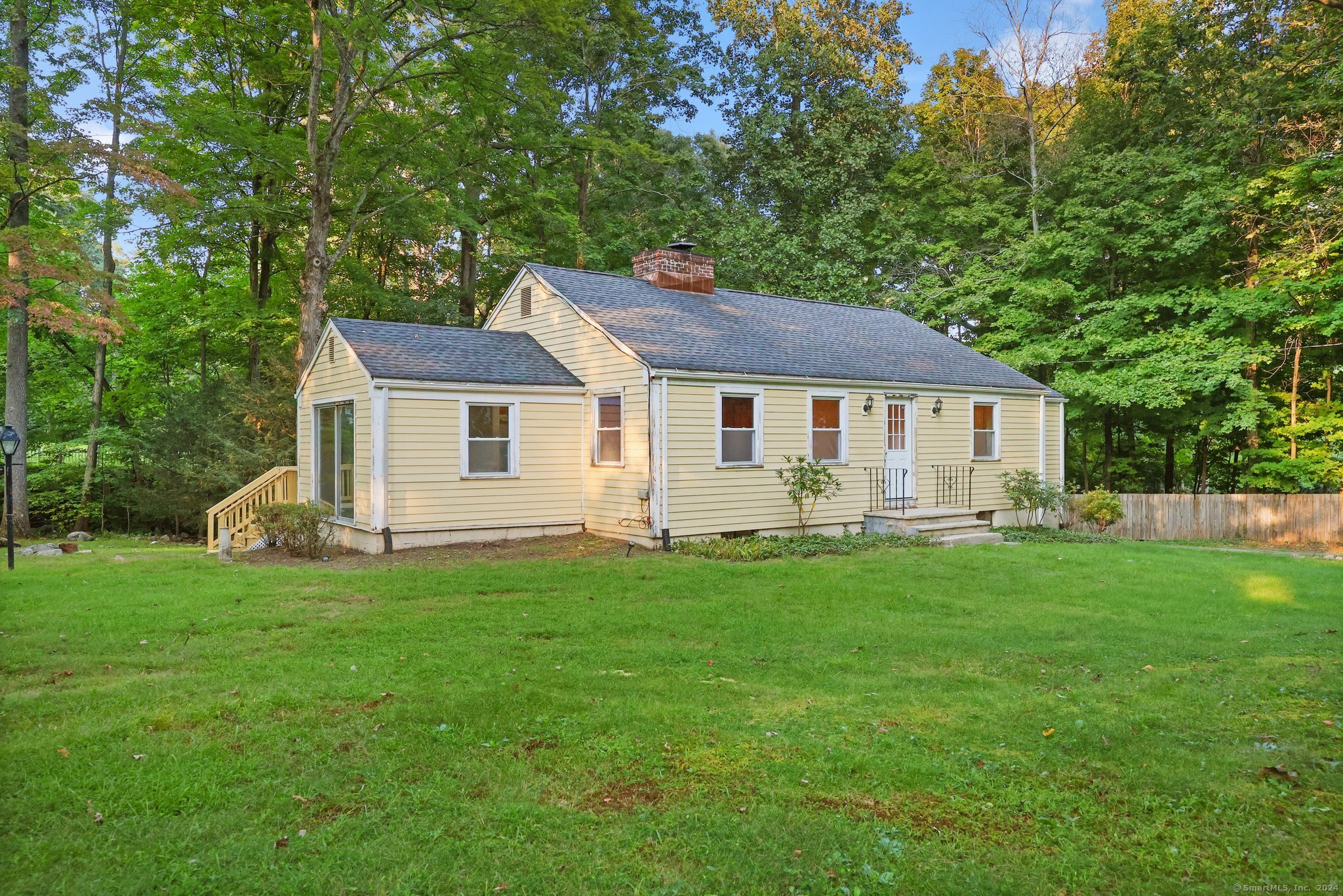 133 Jelliff Mill Road