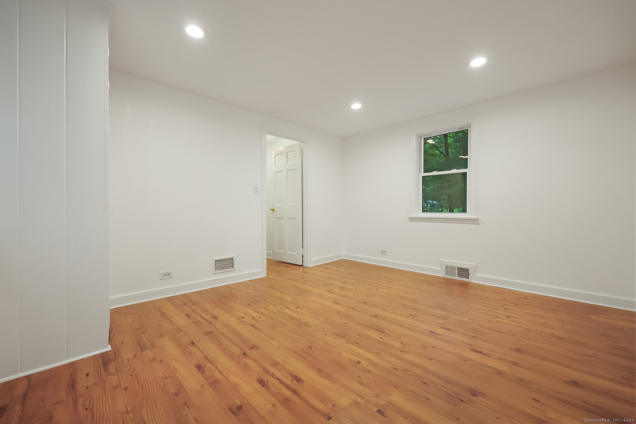 133 Jelliff Mill Road