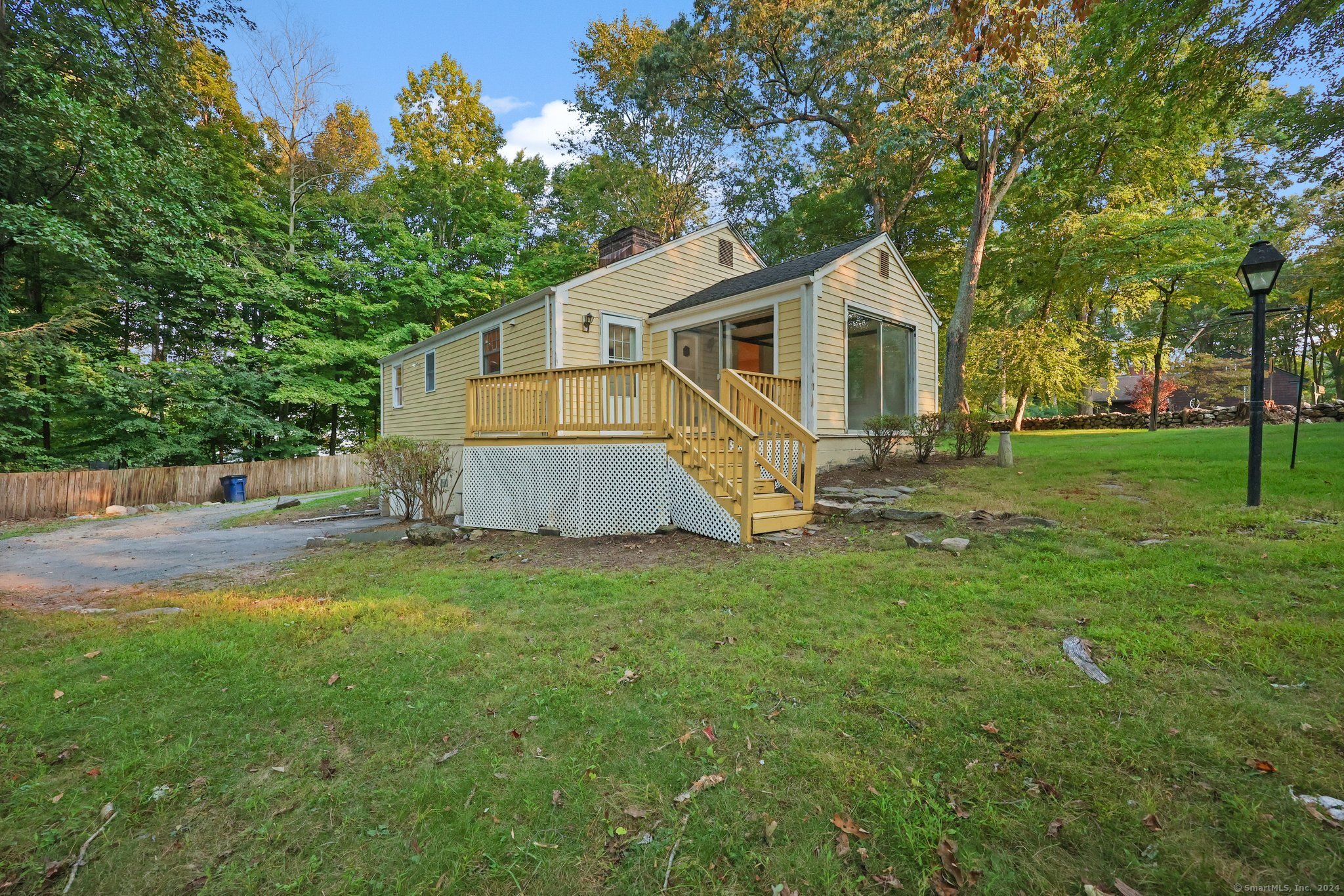 133 Jelliff Mill Road