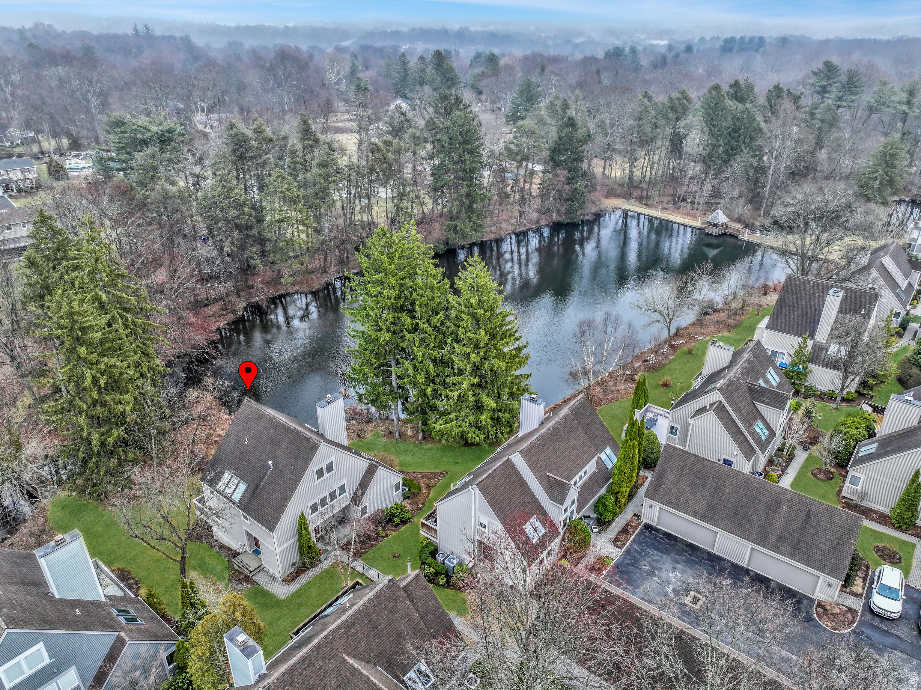 230 New Canaan Avenue 19