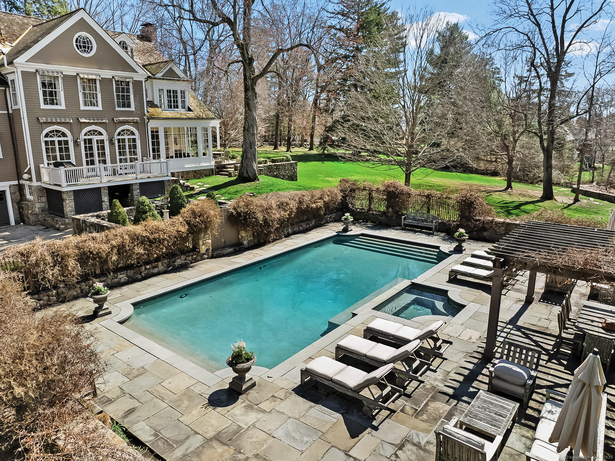 208 Canoe Hill Road