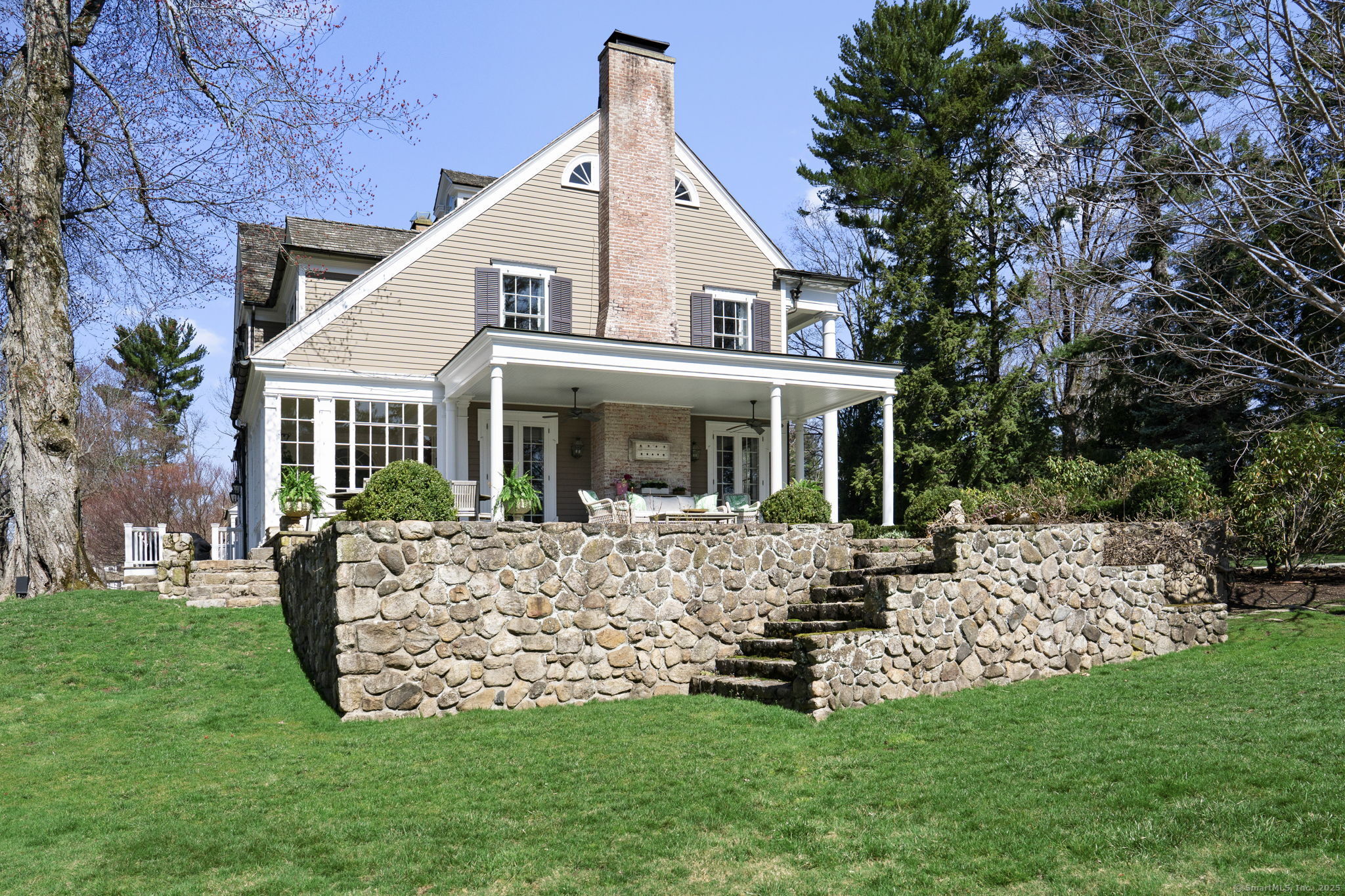 208 Canoe Hill Road