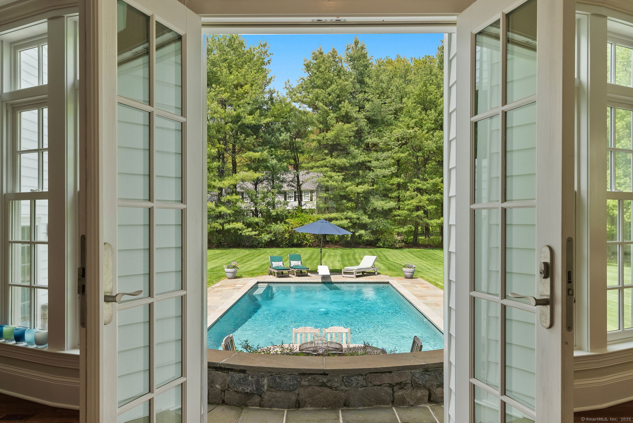 123 Talmadge Hill Road