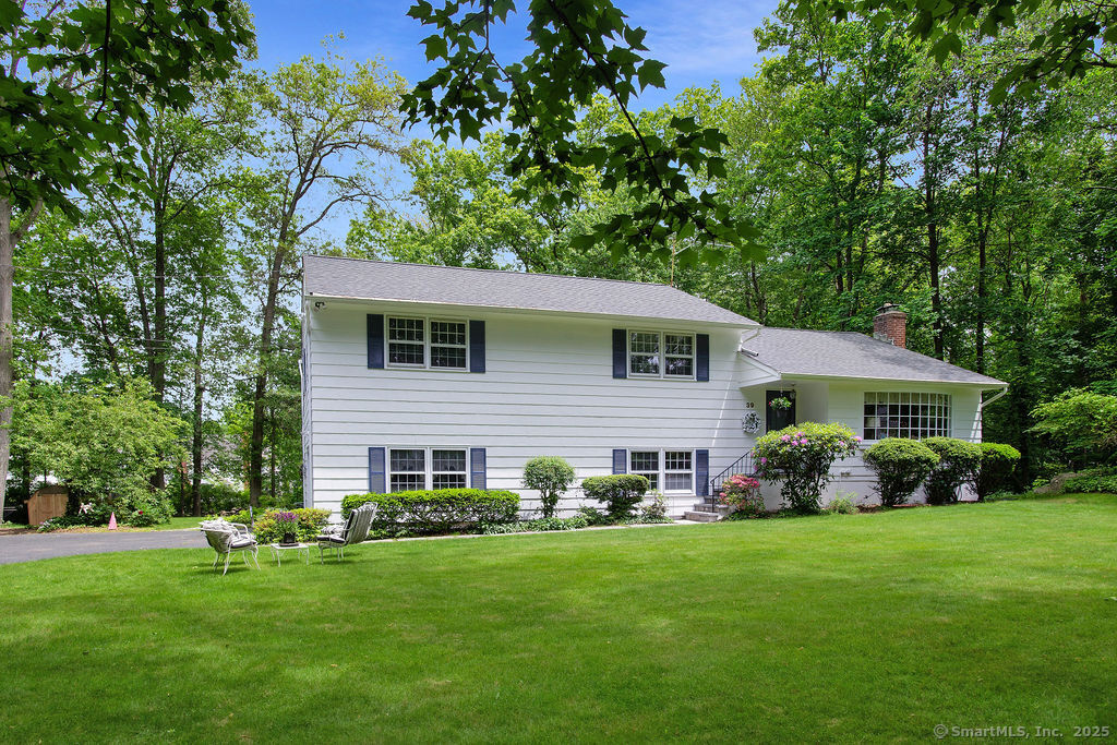 39 Whiffle Tree Lane