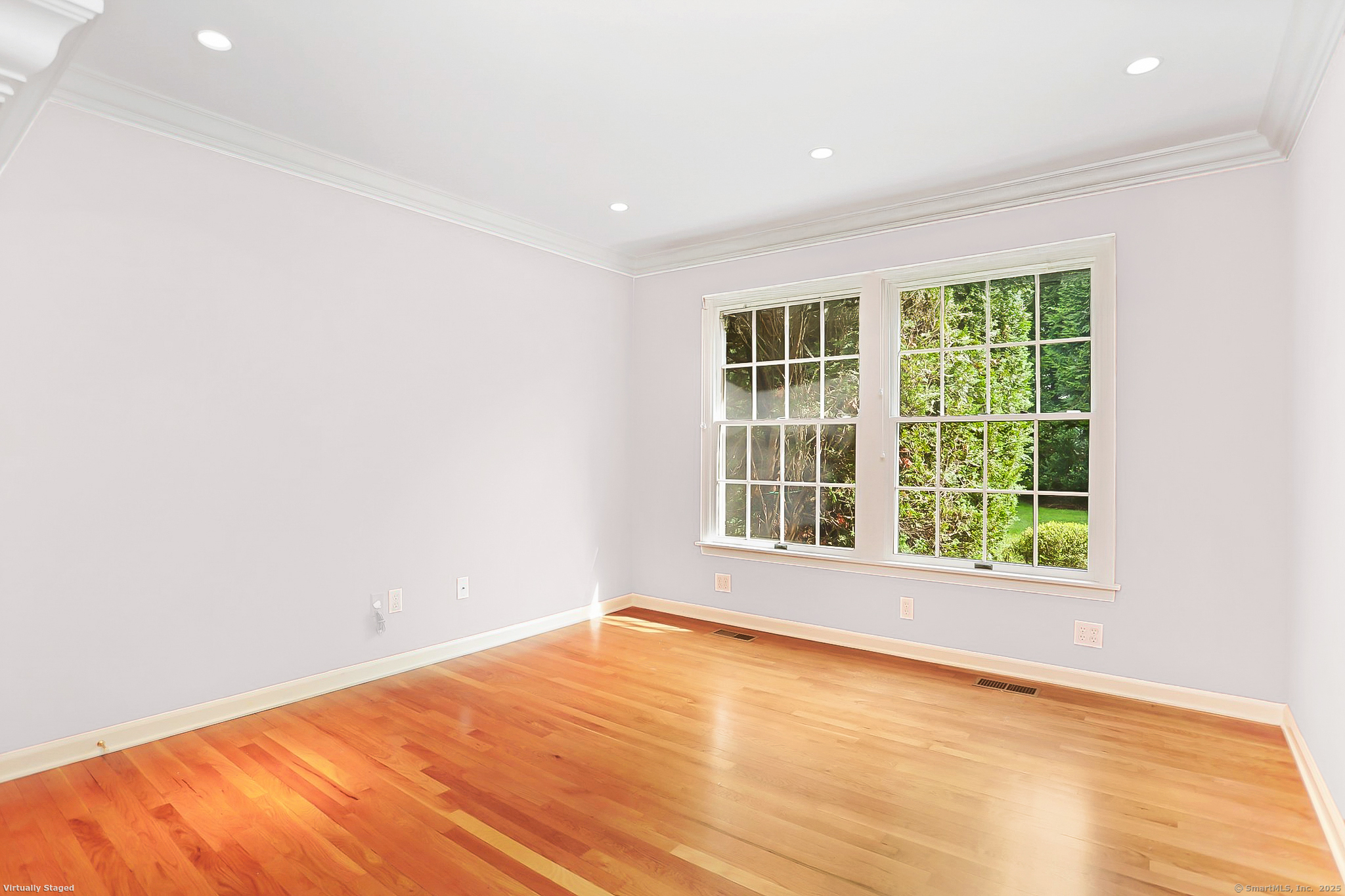 21 Lakeview Avenue 21