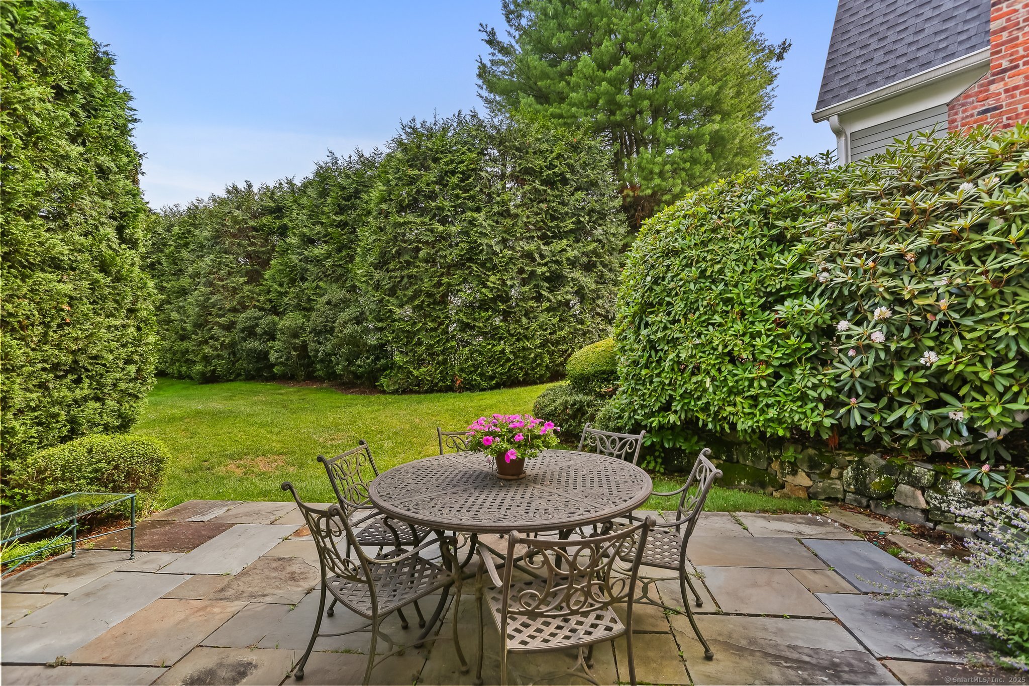 21 Lakeview Avenue 21