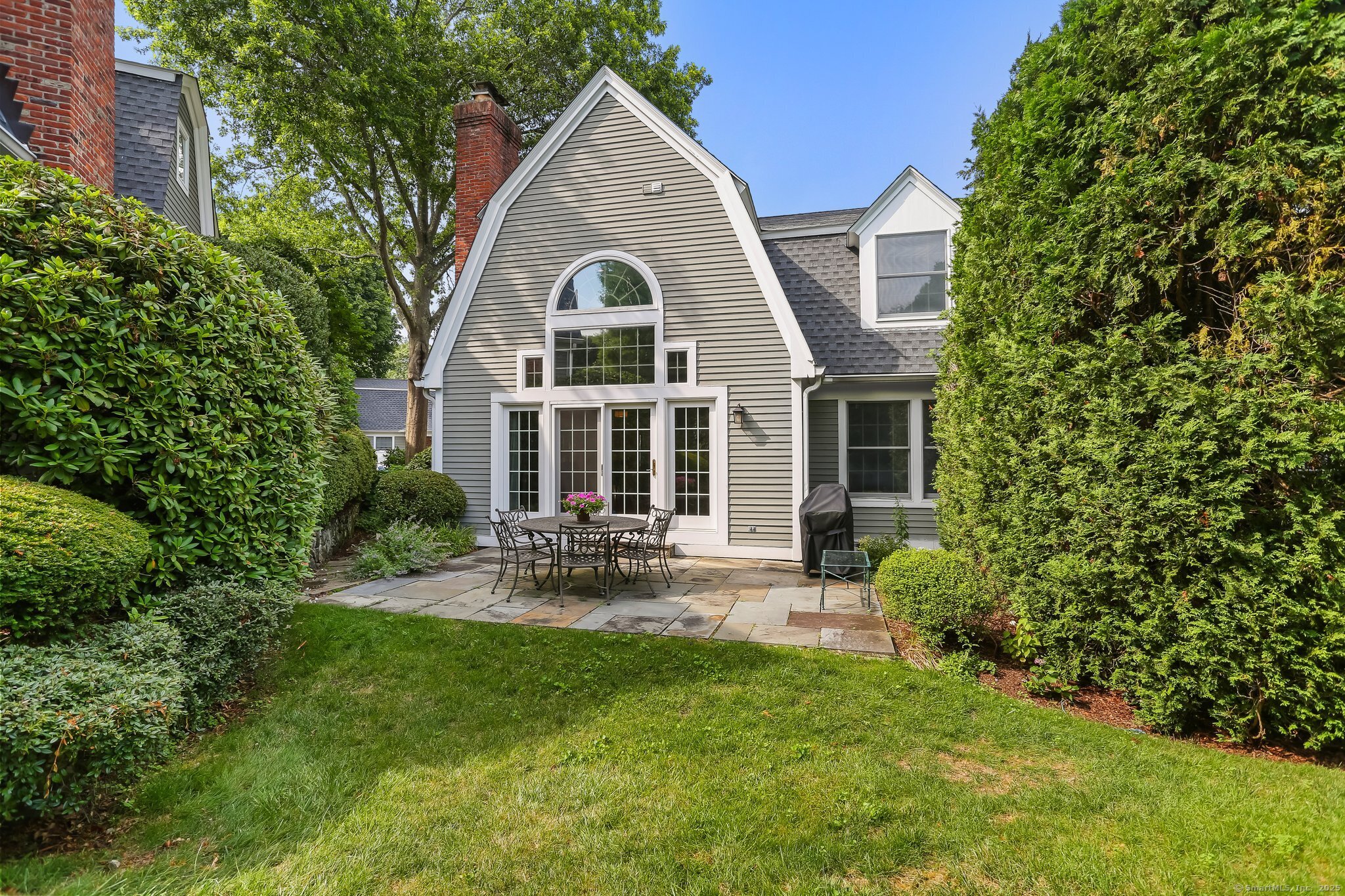 21 Lakeview Avenue 21