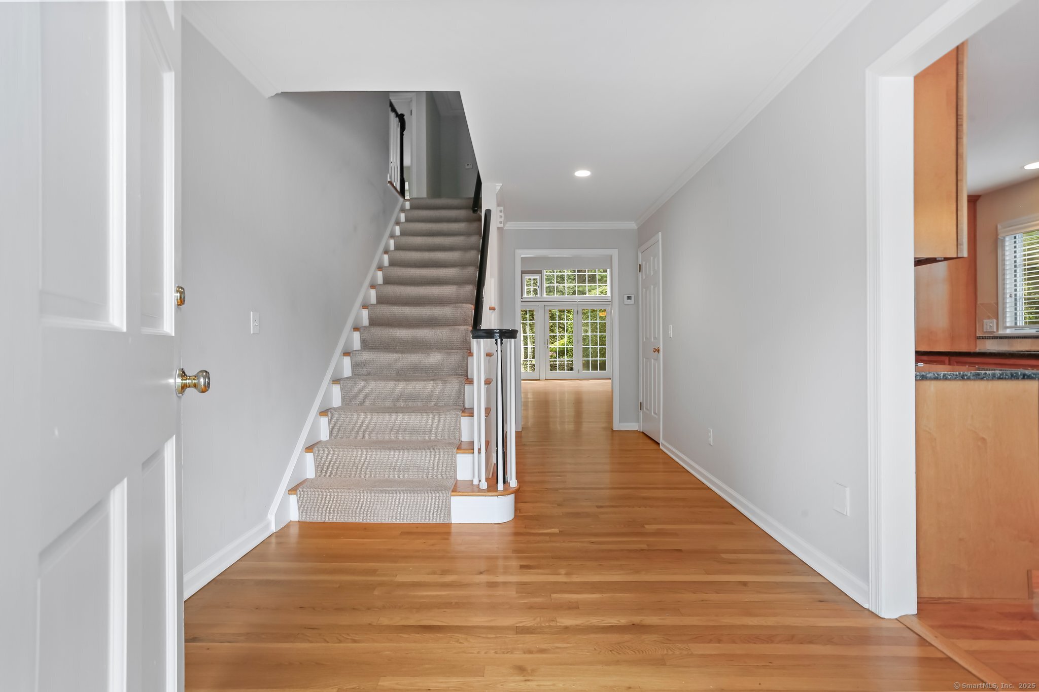21 Lakeview Avenue 21