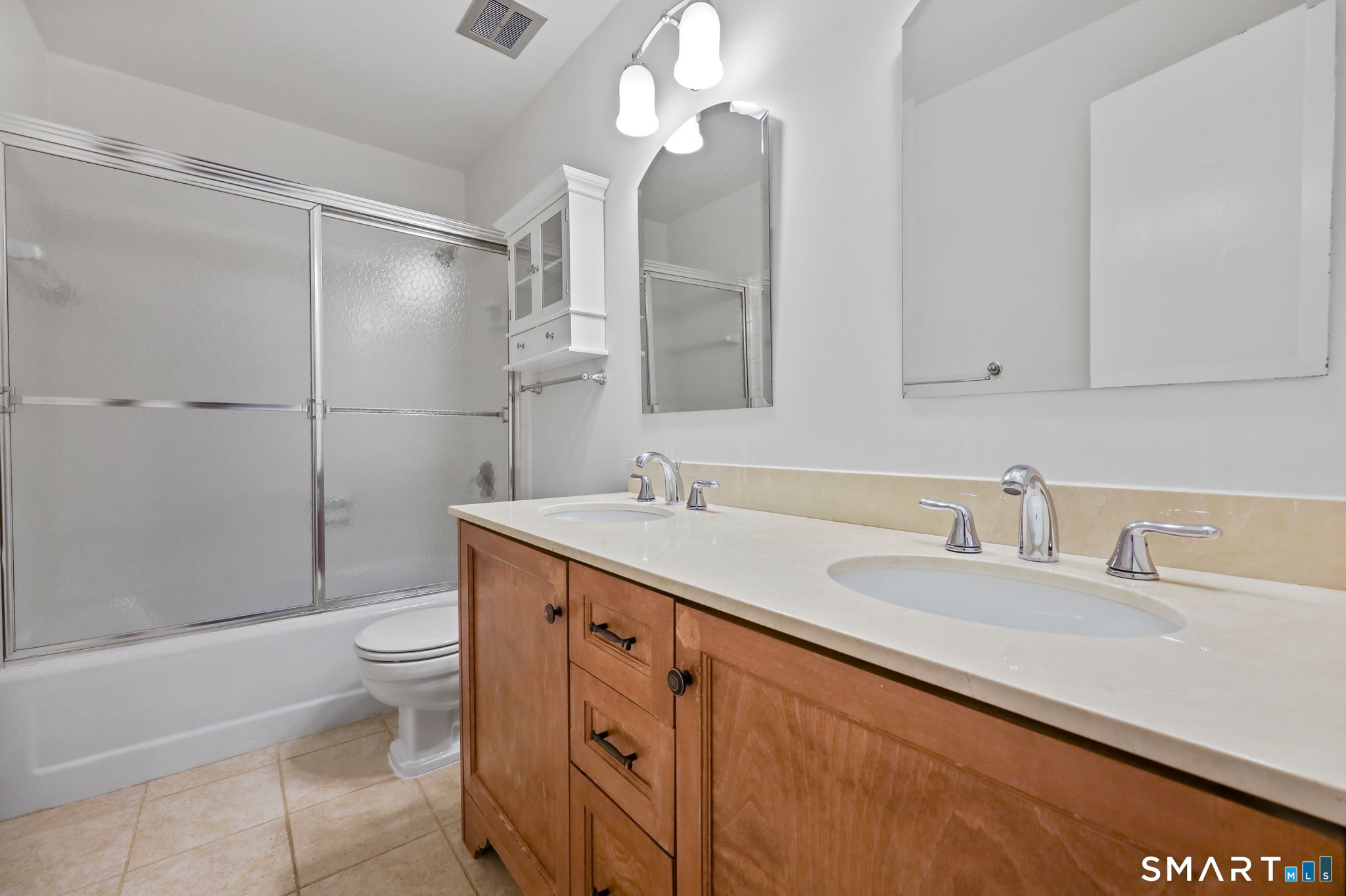 95 Heritage Hill Road