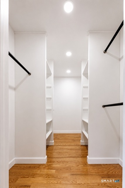 133 Jelliff Mill Road
