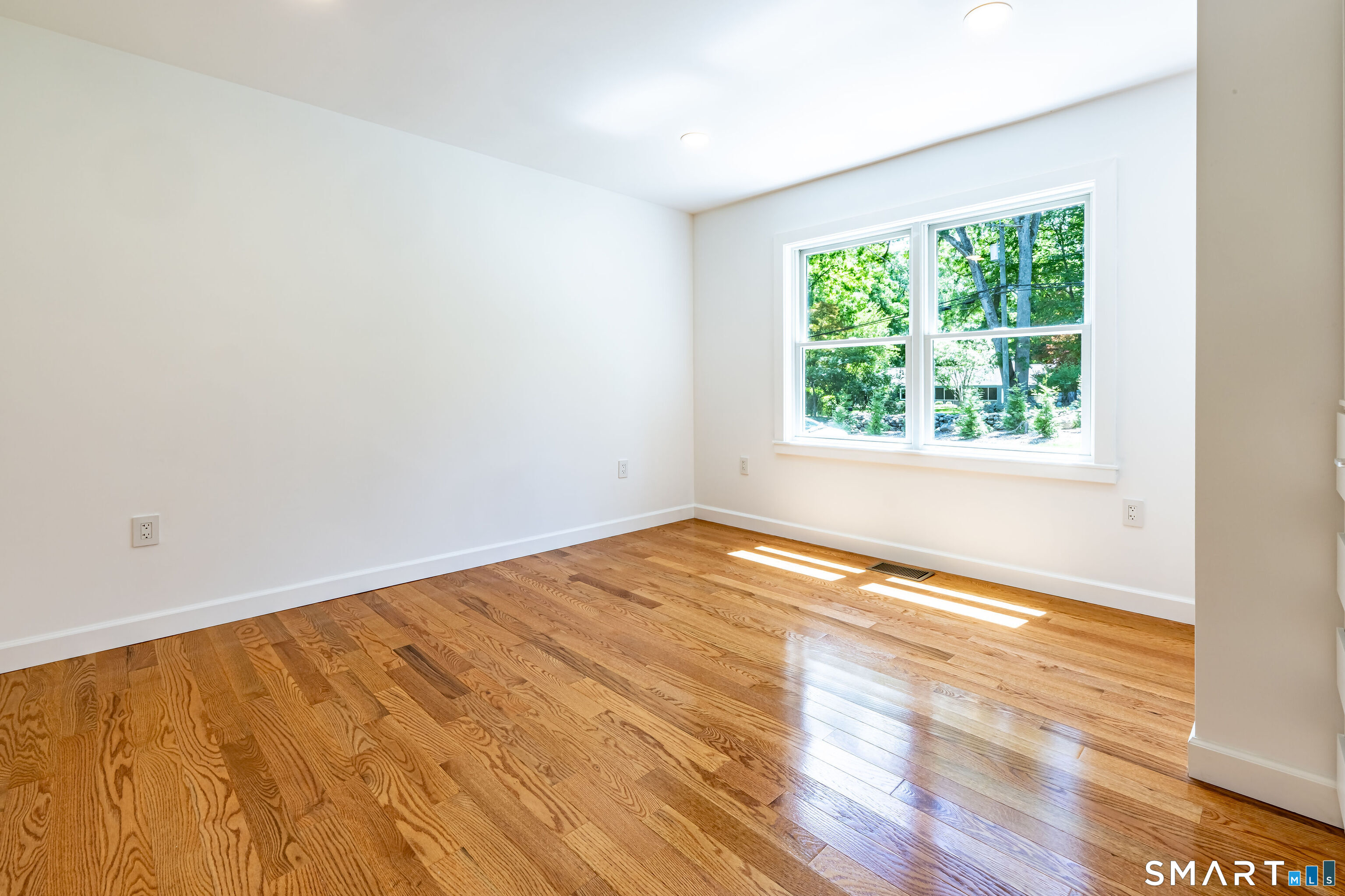 133 Jelliff Mill Road
