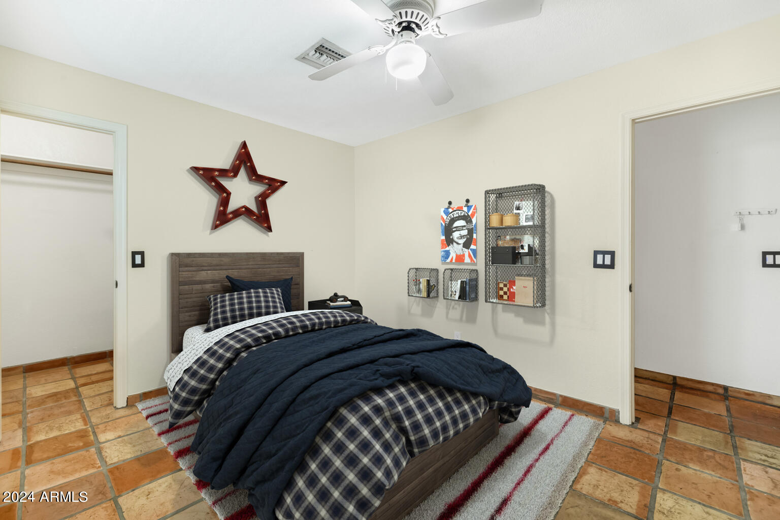 19008 N 41ST Place