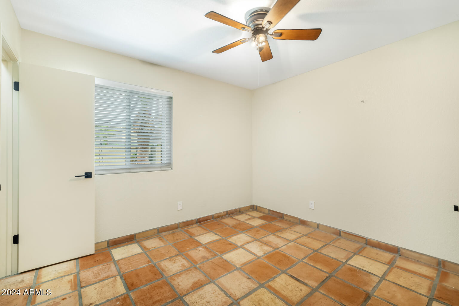 19008 N 41ST Place