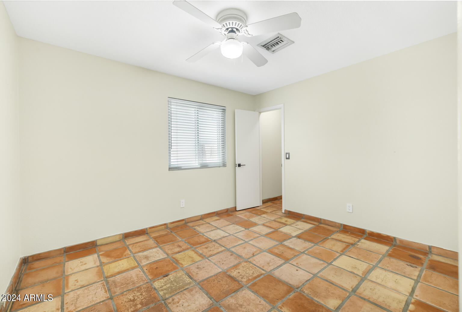 19008 N 41ST Place