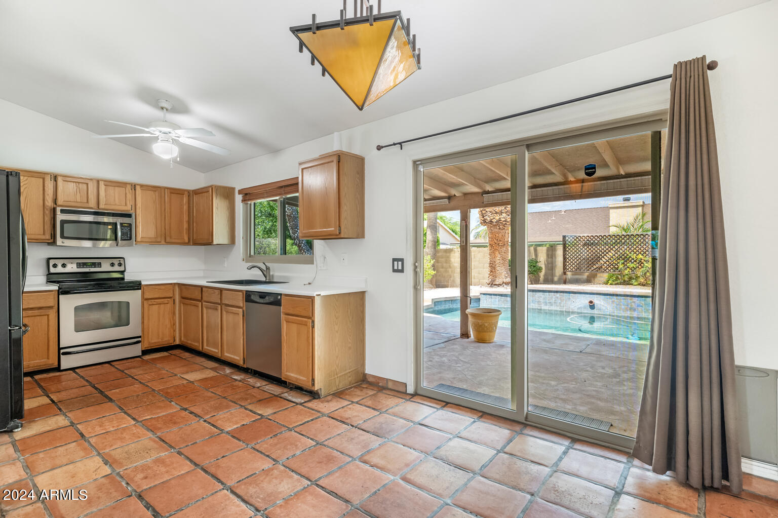 19008 N 41ST Place