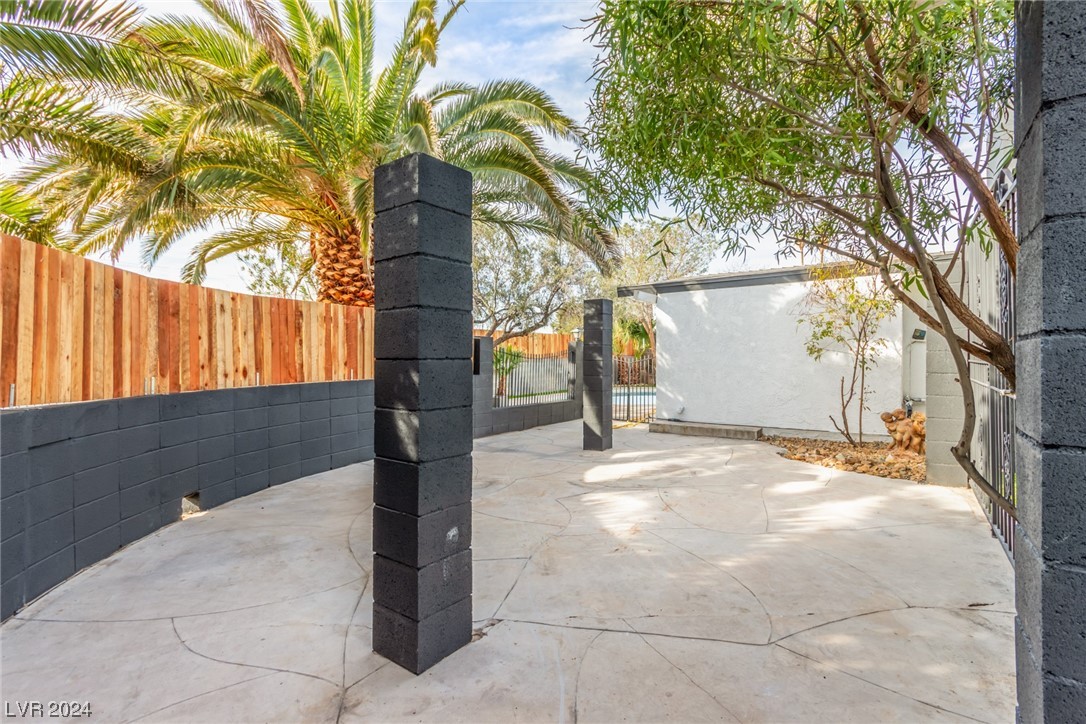 721 Upland Boulevard