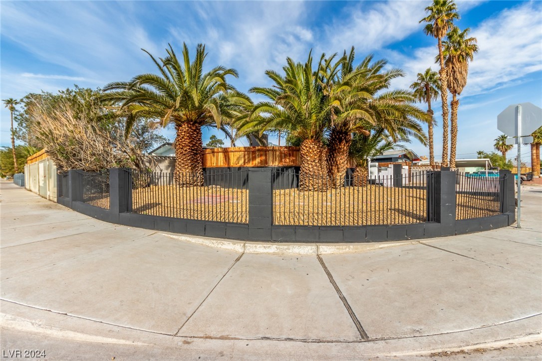 721 Upland Boulevard