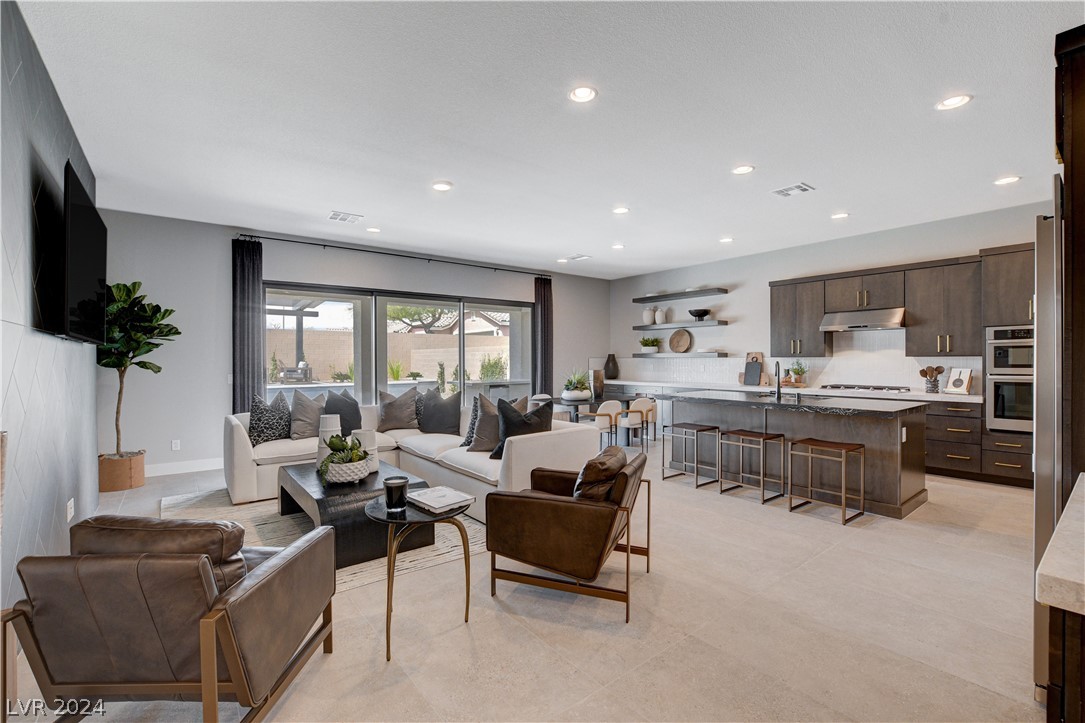 9325 Sierra De Luna Court