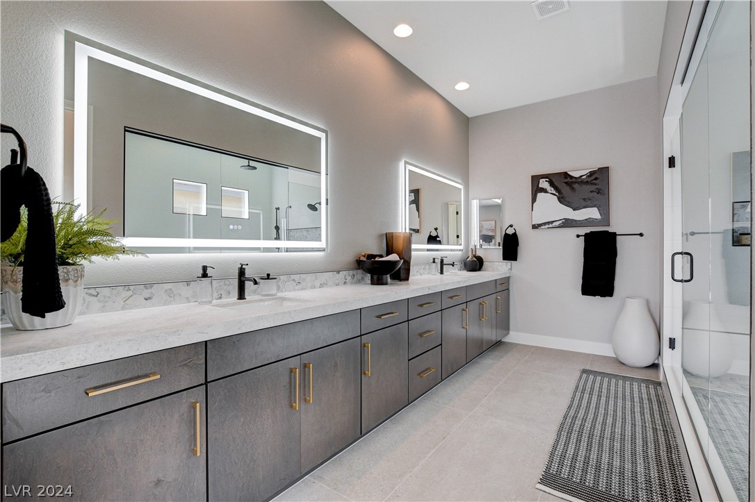 9325 Sierra De Luna Court