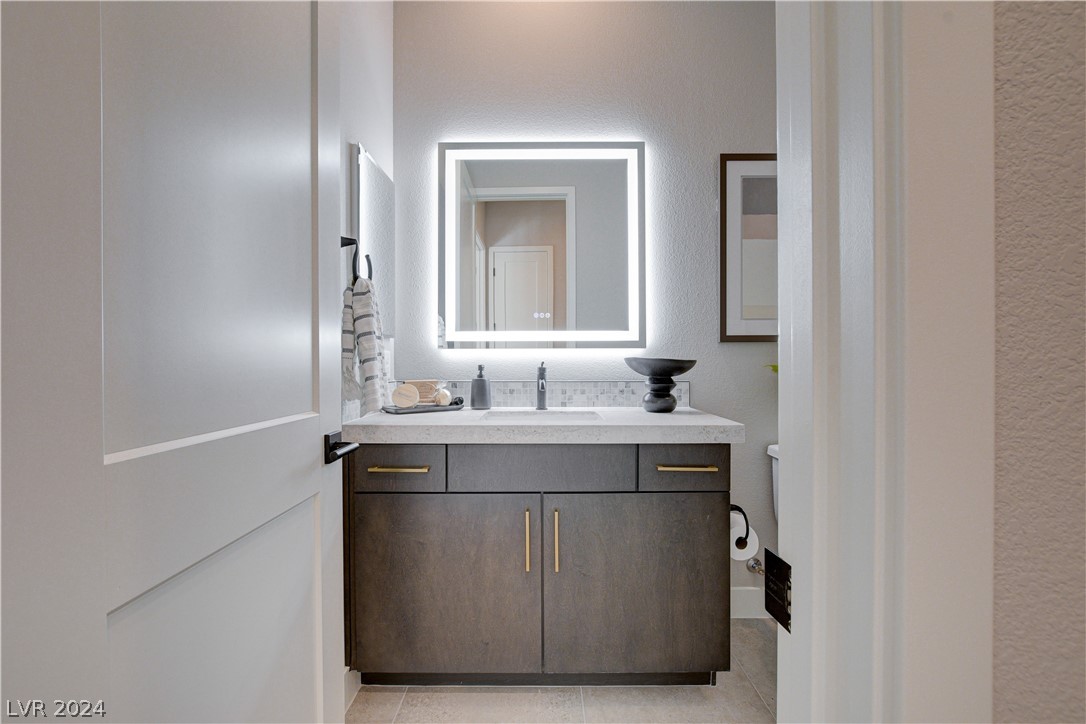 9325 Sierra De Luna Court