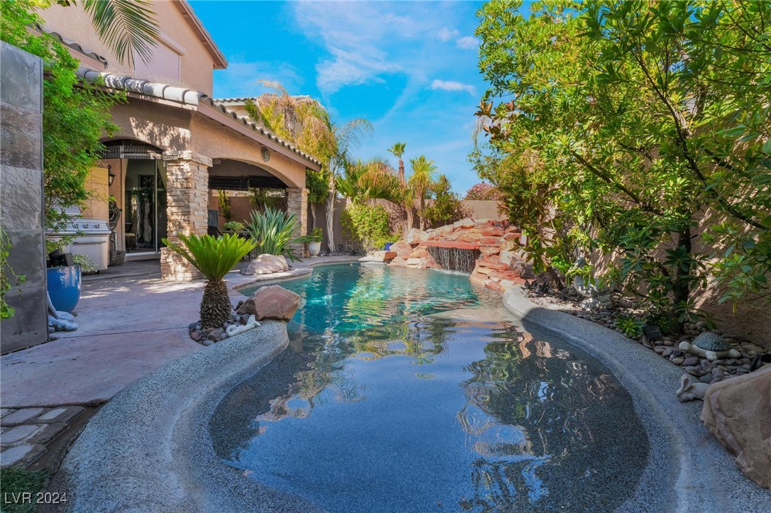3570 Pinnate Drive
