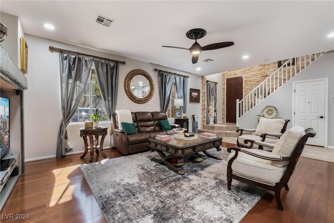 3570 Pinnate Drive