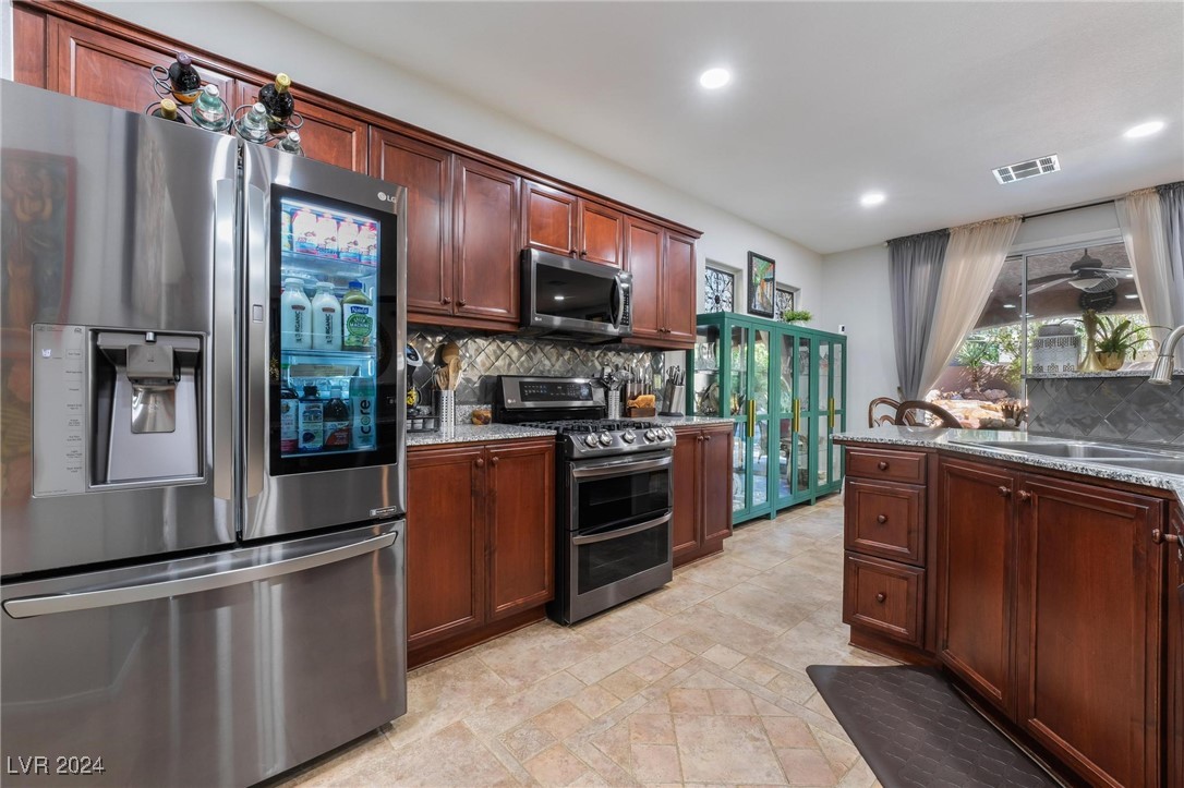 3570 Pinnate Drive