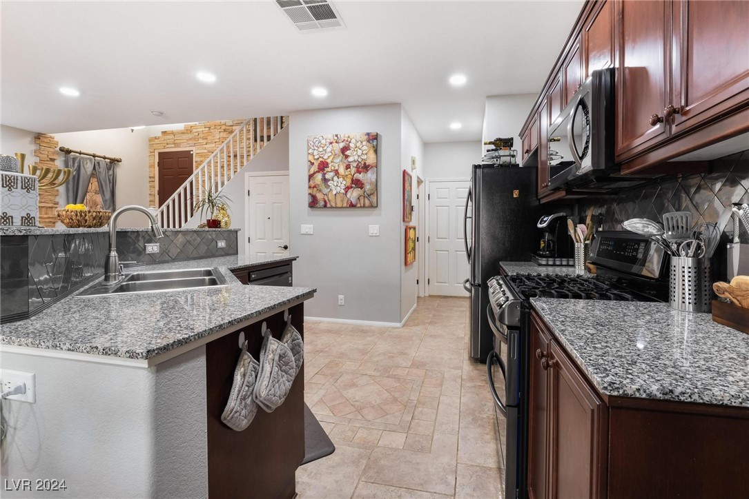 3570 Pinnate Drive