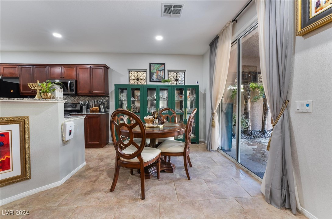 3570 Pinnate Drive