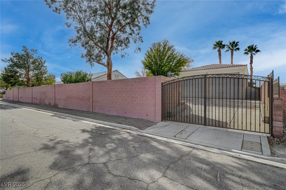 344 East Rush Avenue
