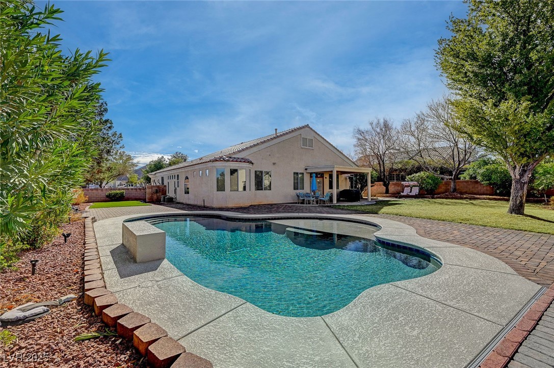344 East Rush Avenue