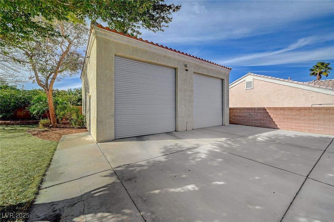 344 East Rush Avenue