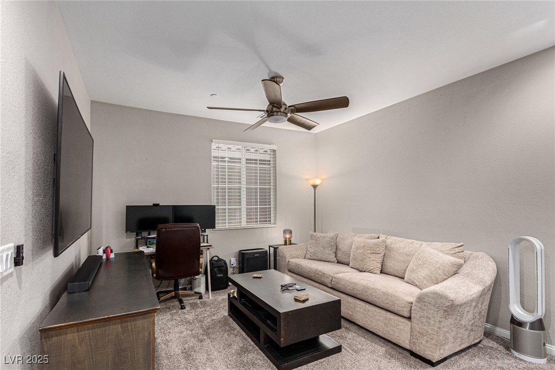 39 Castleton Tower Court