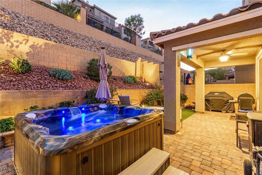 39 Castleton Tower Court