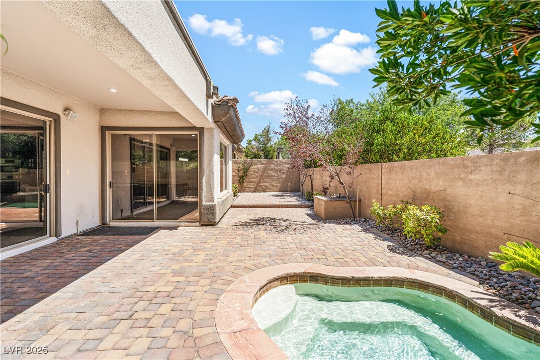 7 Moraine Drive