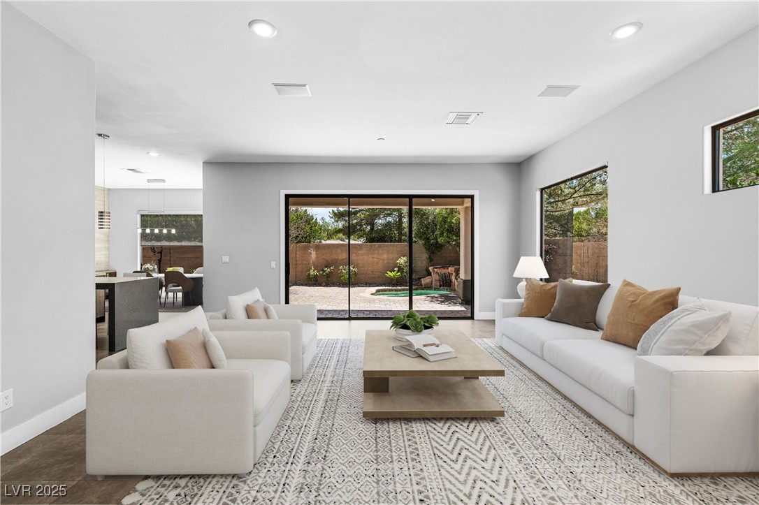 7 Moraine Drive
