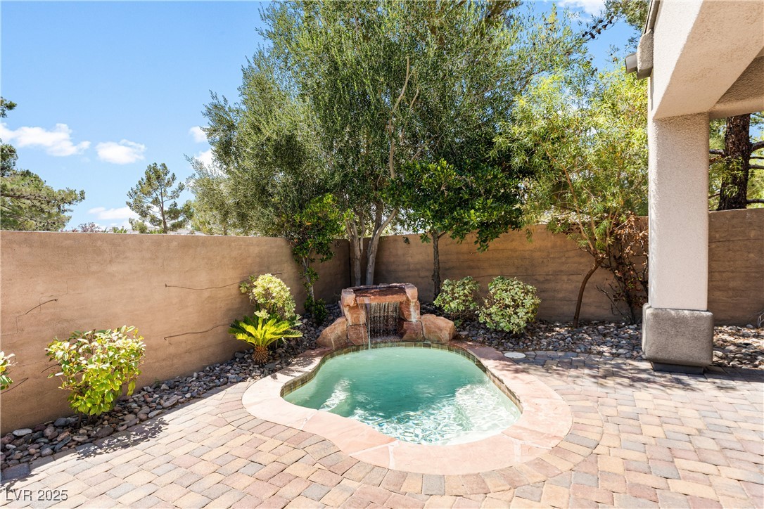 7 Moraine Drive