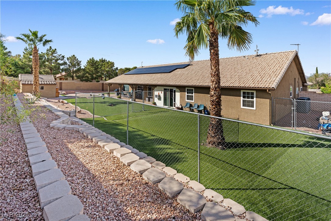301 East Chaparral Drive