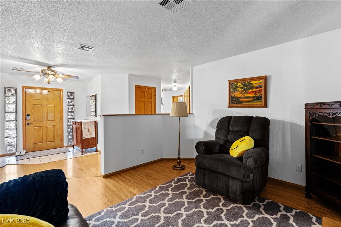 301 East Chaparral Drive