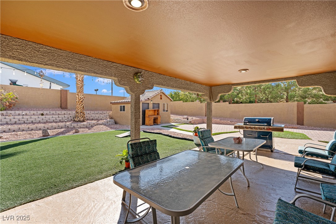 301 East Chaparral Drive