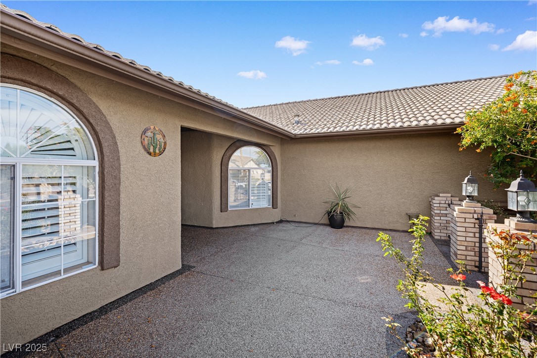 301 East Chaparral Drive