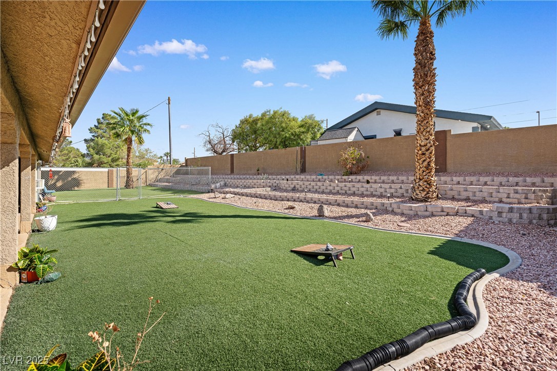 301 East Chaparral Drive