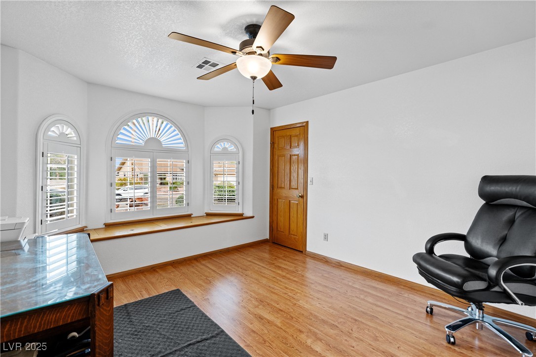 301 East Chaparral Drive