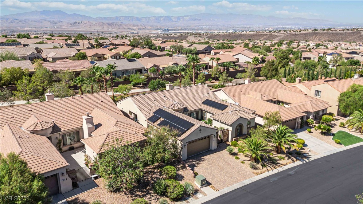 2669 Chateau Clermont Street