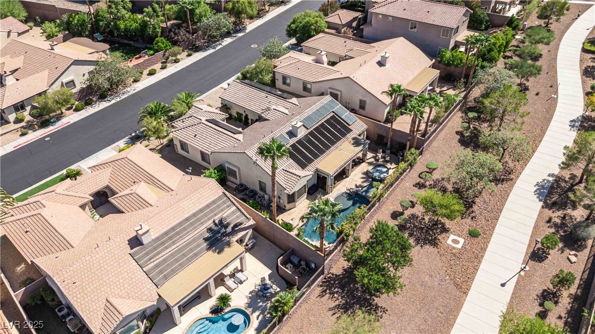 2669 Chateau Clermont Street
