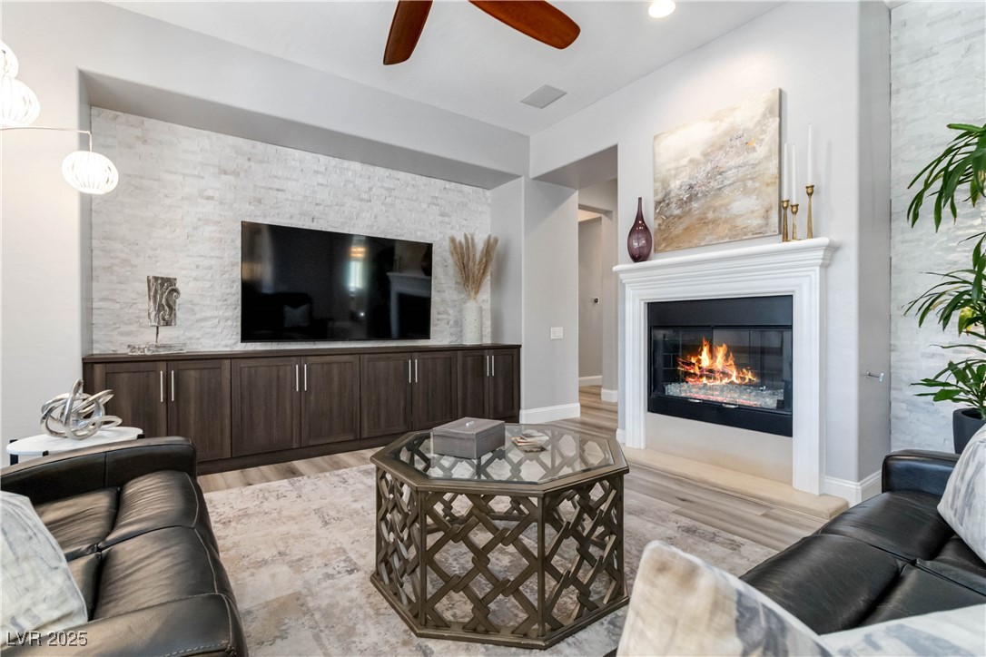 2669 Chateau Clermont Street