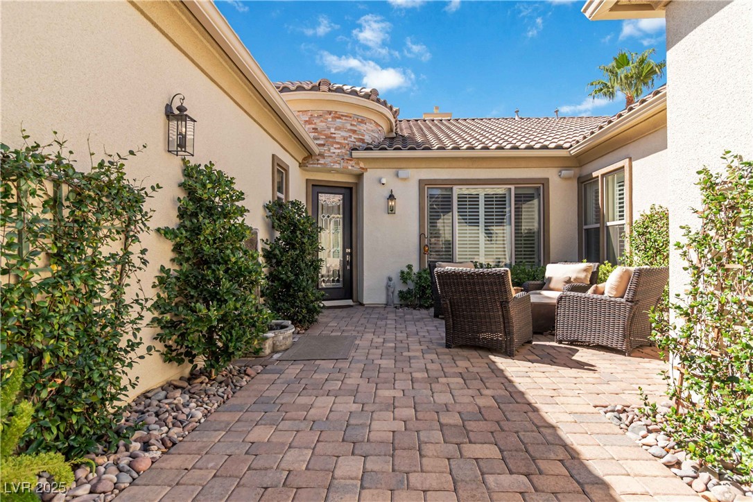 2669 Chateau Clermont Street